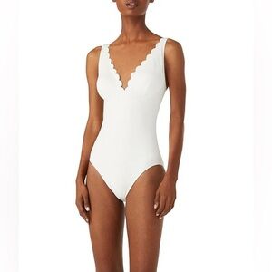 Kate Spade Swimwear, Scallop V-Neck One Piece Swimsuit, Ivory Large NWT